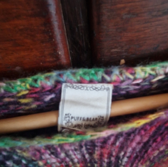 Rainbow cropped batwing jumper by Puff&,Bear - Picture 3 of 4